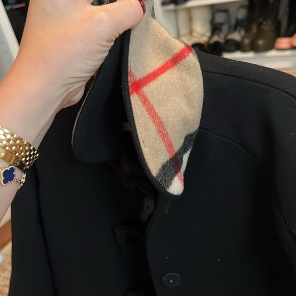 Girls Burberry Coat - Picture 6 of 6